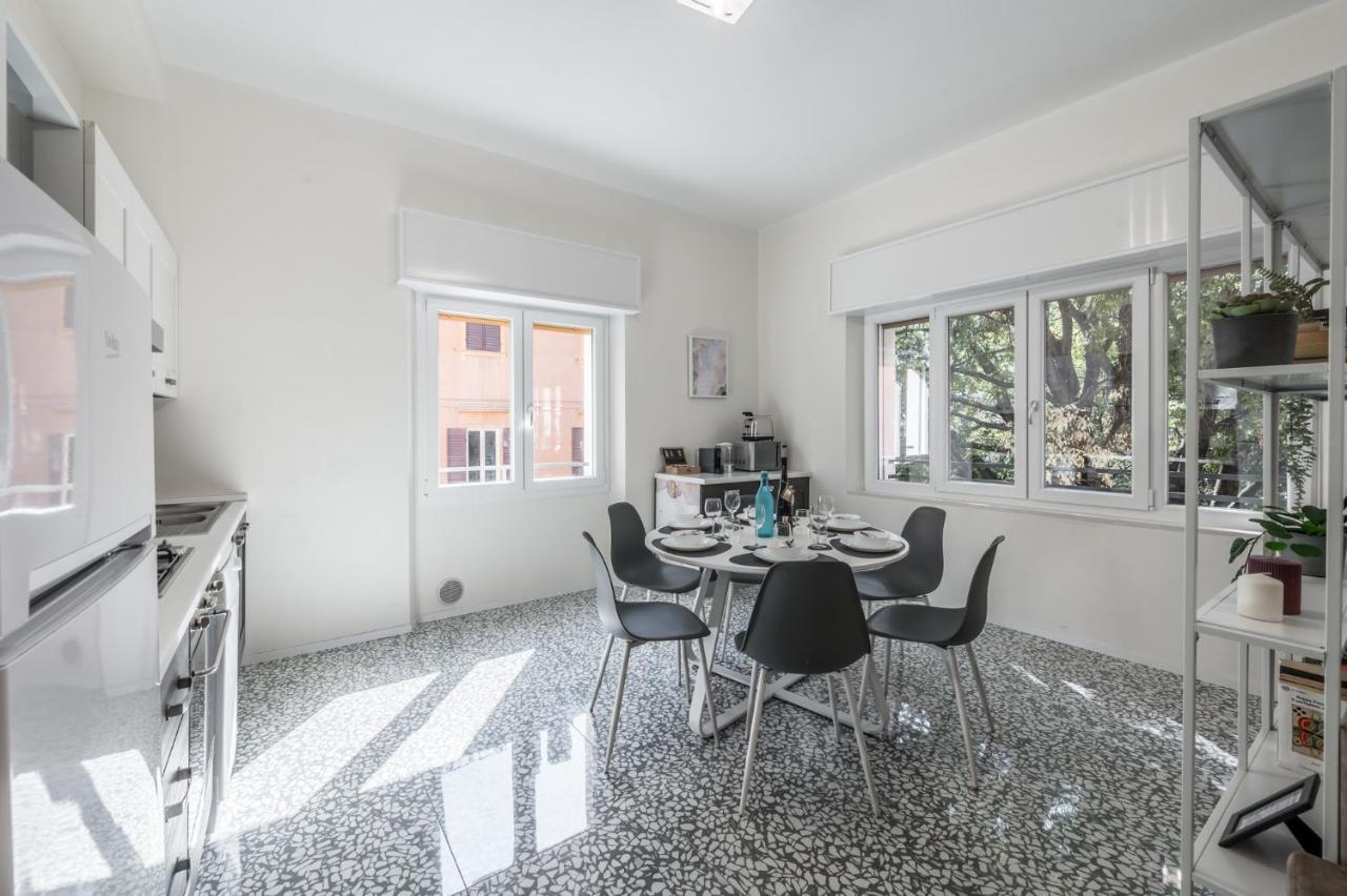 Altalena Sulla Piazza, Un Affaccio D'Eccezione Apartman Modena Kültér fotó